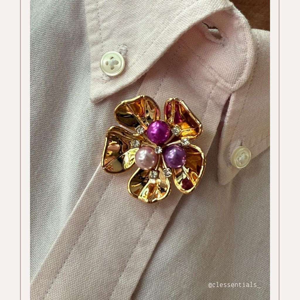 Gold Flower 5 Purple White Button Cover