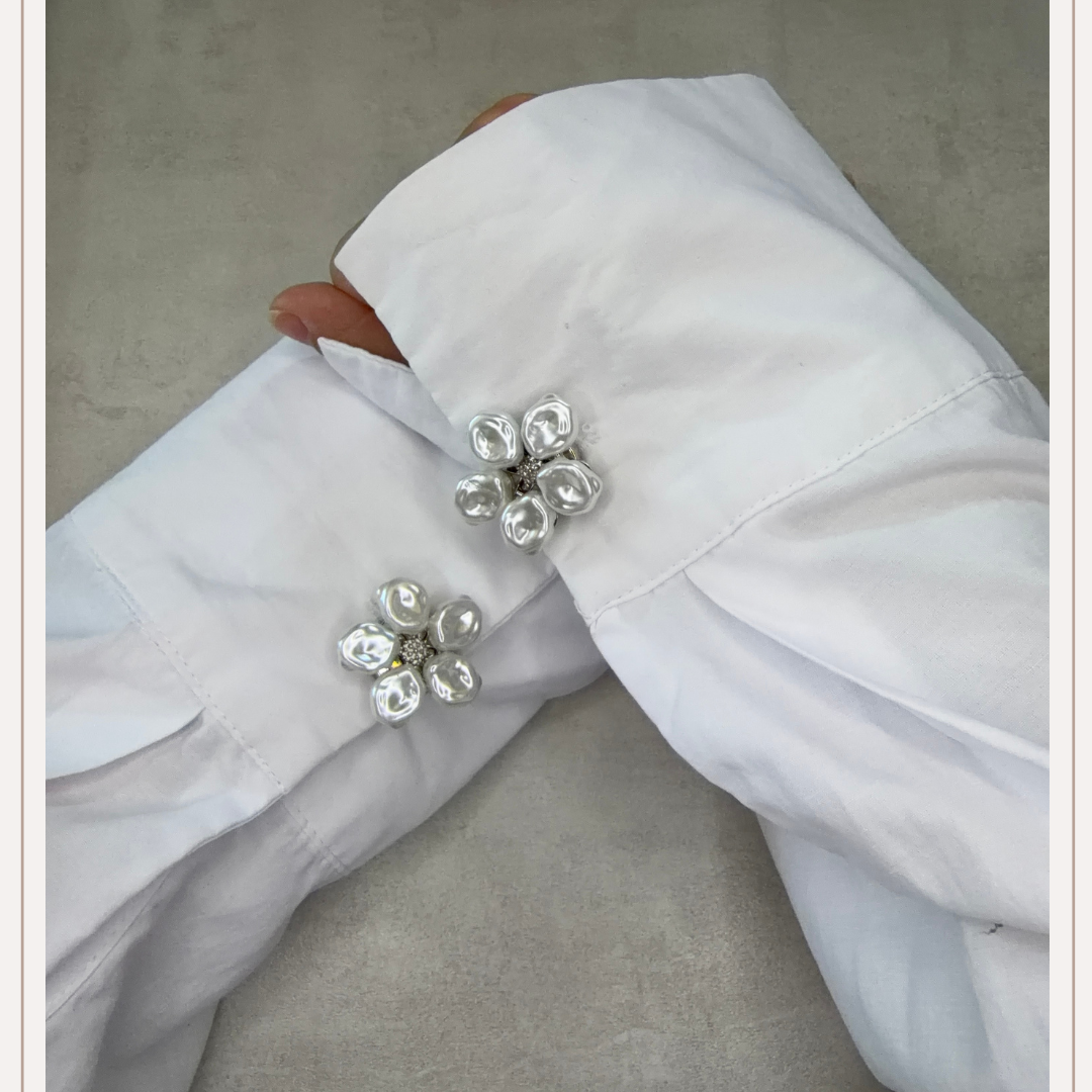 Flower Pearl Silver Circle Center
