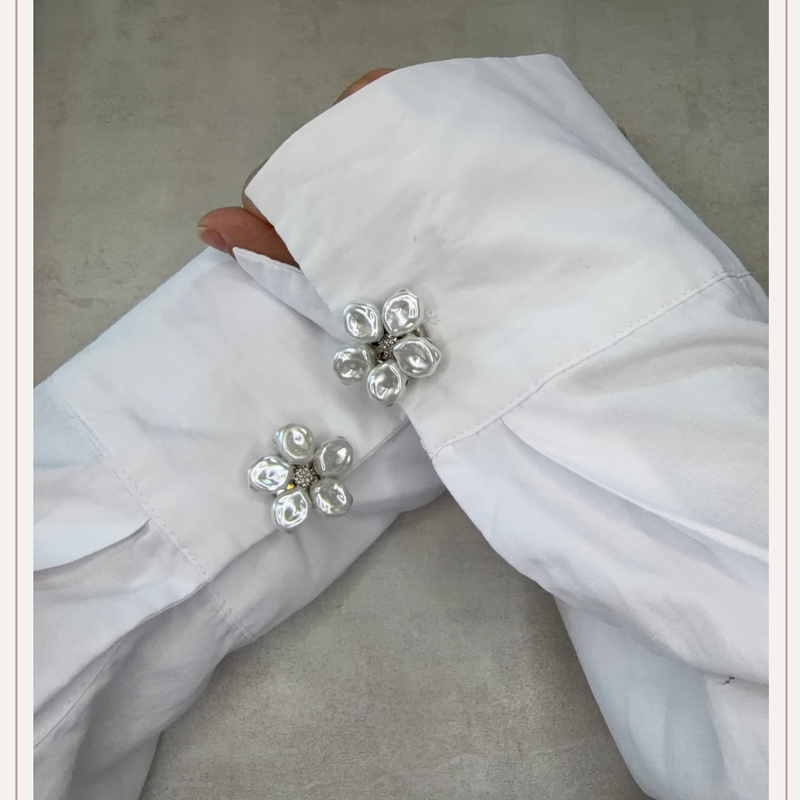 Flower Pearl Silver Circle Center